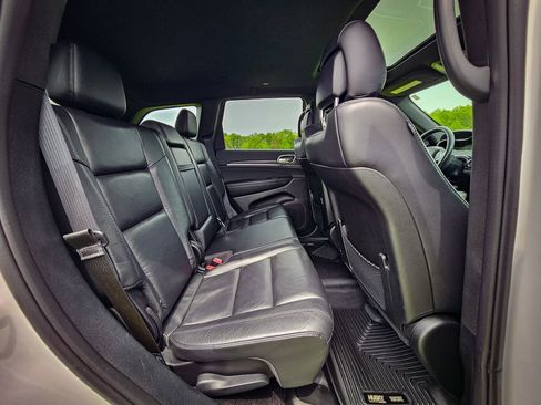 Used 2018 Jeep Grand Cherokee Limited AWD/4WD image 40