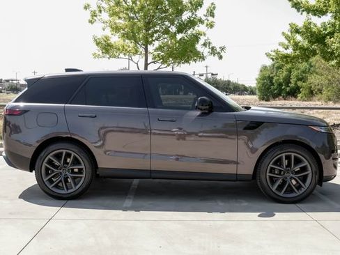New 2026 Land Rover Range Rover Sport SE AWD/4WD image 8