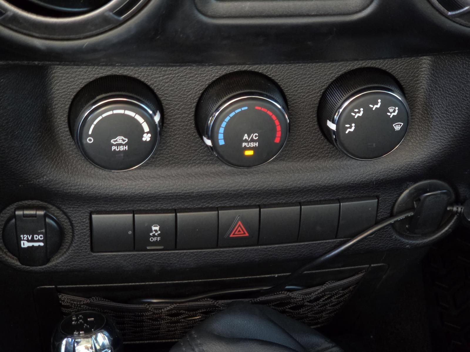 Used 2017 Jeep Wrangler Sport w/ Quick Order Package 23S AWD/4WD image 23