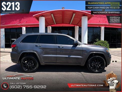 Used 2021 Jeep Grand Cherokee Laredo X AWD/4WD image 7
