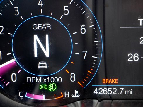 Used 2022 Ford Mustang GT Premium w/ Equipment Group 401A image 31