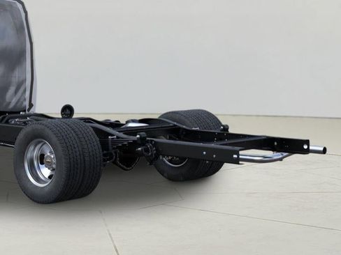 New 2025 Chevrolet Express 3500 w/ Power Convenience Package image 46