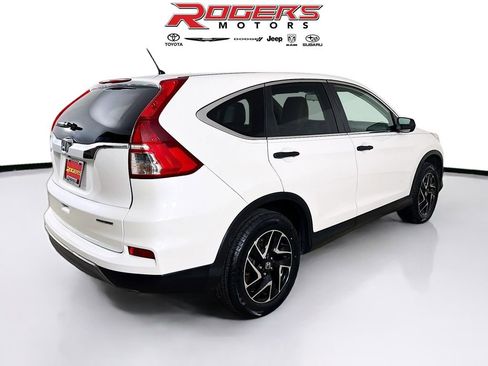 Used 2016 Honda CR-V SE image 7