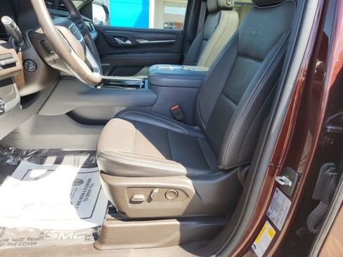 Certified 2022 GMC Yukon XL Denali AWD/4WD image 18