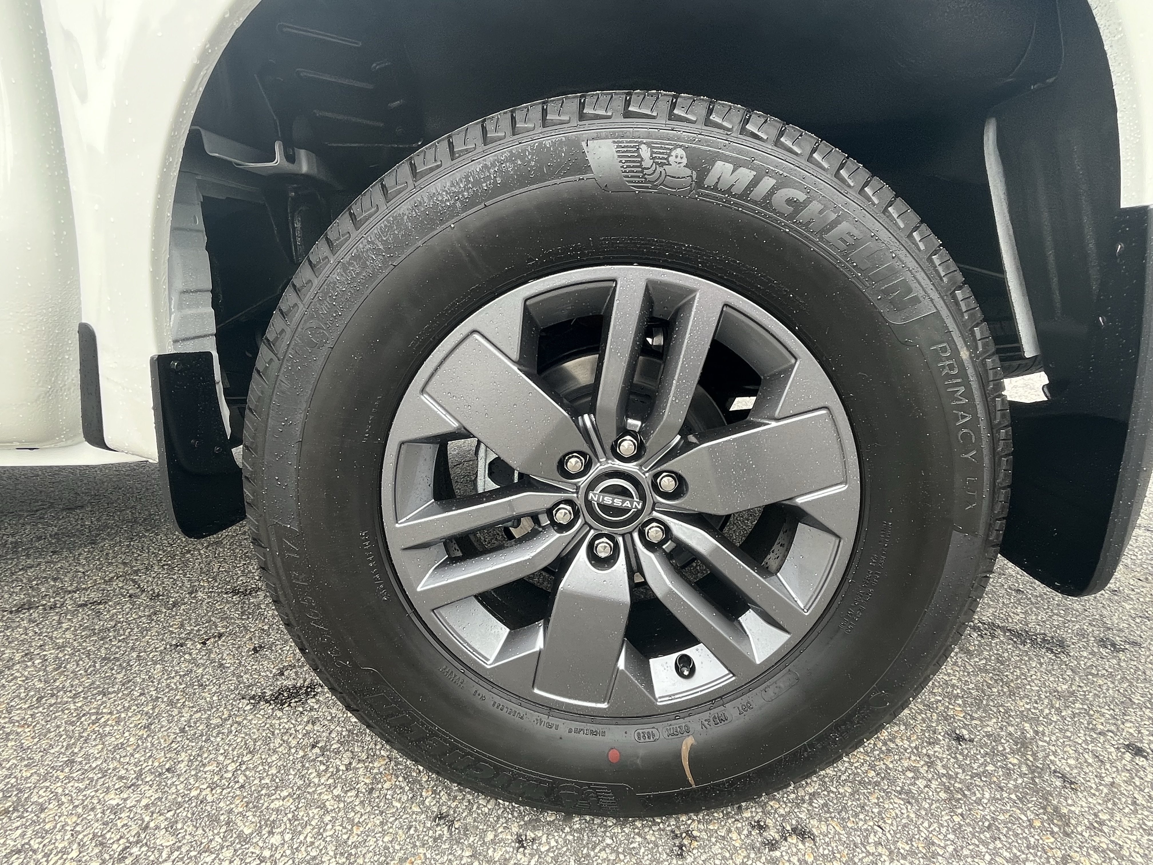 New 2026 Nissan Frontier SV w/ All-Weather Content Package AWD/4WD image 11