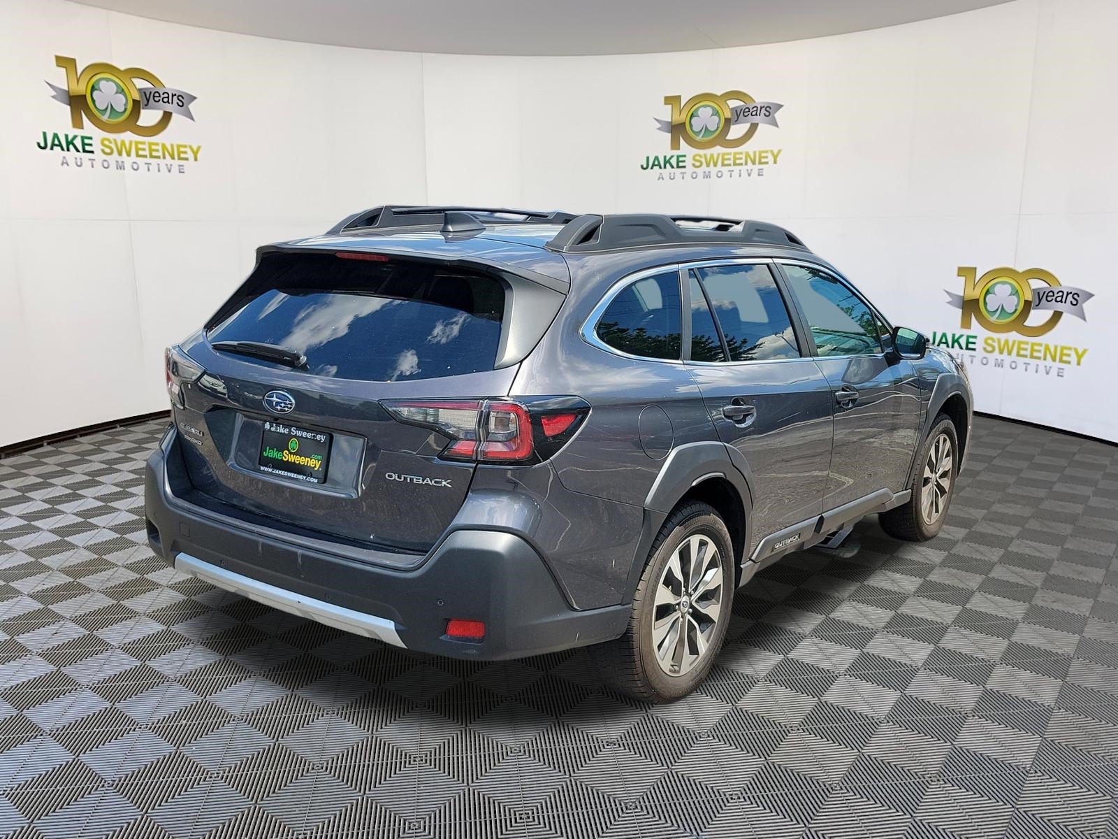 Used 2024 Subaru Outback Limited AWD/4WD image 5