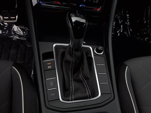 New 2025 Volkswagen Jetta Sport FWD image 11