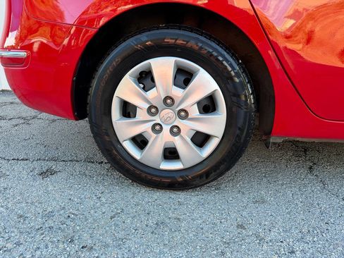 Used 2011 Hyundai Elantra w/ Popular Equipment Pkg 2 FWD image 12