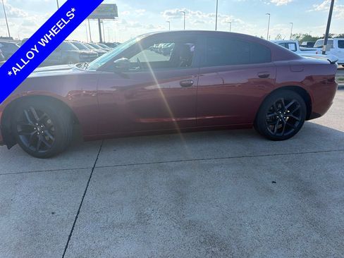 Used 2021 Dodge Charger SXT w/ Blacktop Package RWD image 2