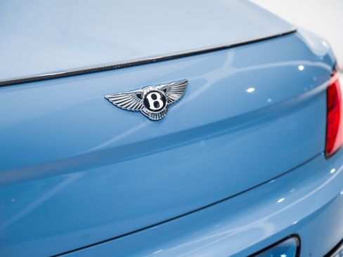 Certified 2024 Bentley Flying Spur V8 AWD/4WD image 13