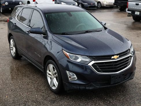 Used 2019 Chevrolet Equinox LT FWD image 8