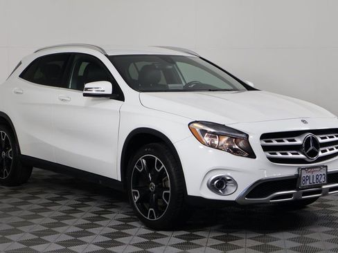 Certified 2020 Mercedes-Benz GLA 250 image 3