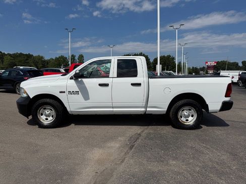 Used 2017 RAM 1500 Tradesman AWD/4WD image 2