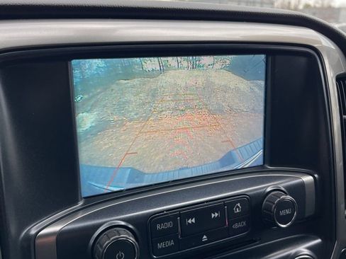 Used 2018 Chevrolet Silverado 1500 LT w/ All Star Edition image 10