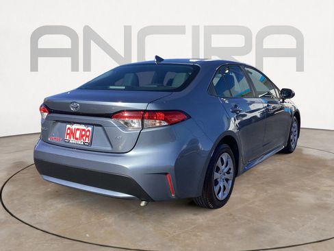 Used 2022 Toyota Corolla LE image 14