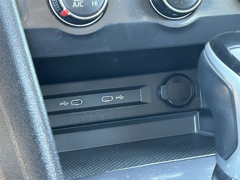 Used 2024 Volkswagen Tiguan S image 20