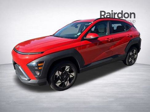 Used 2025 Hyundai Kona SEL AWD/4WD image 3