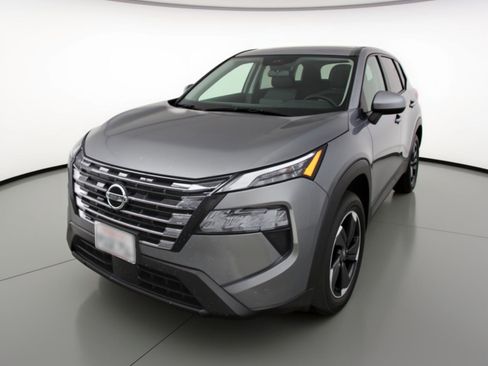 Used 2025 Nissan Rogue SV FWD image 3