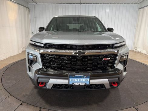 Certified 2025 Chevrolet Traverse Z71 w/ Driver Confidence Package image 12