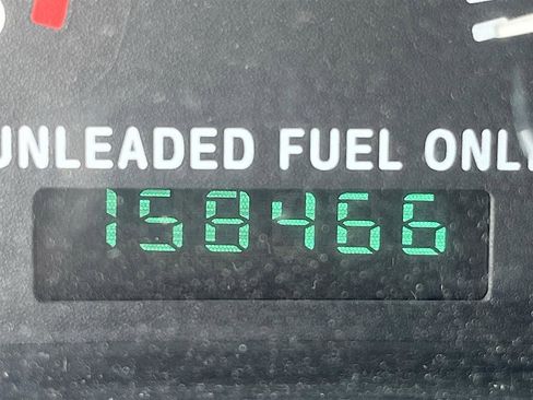 Used 1997 Jeep Wrangler SE image 12