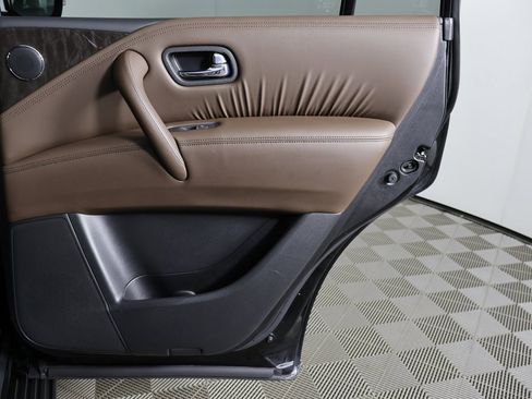 Used 2024 Nissan Armada Platinum w/ Captain's Chairs Package image 27