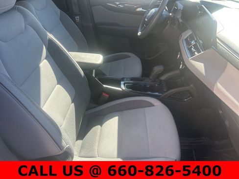 Used 2025 Chevrolet TrailBlazer LT image 8