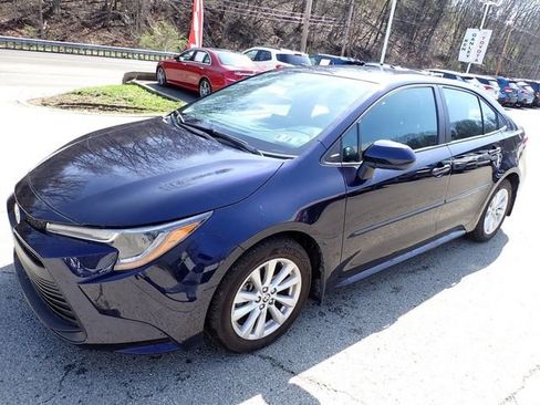 Certified 2025 Toyota Corolla LE w/ LE Premium Package image 7