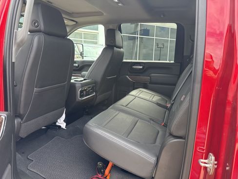 Used 2021 GMC Sierra 2500 Denali w/ Denali Ultimate Package image 11