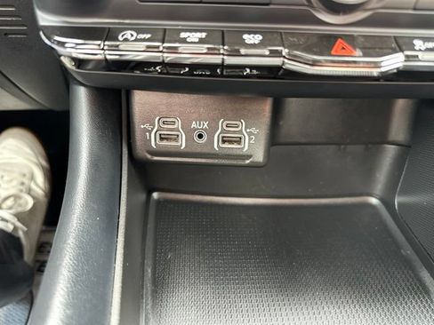 Used 2023 Dodge Durango GT RWD image 18