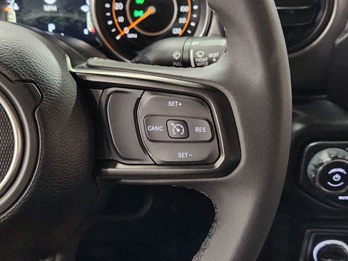 Used 2023 Jeep Gladiator Sport image 51