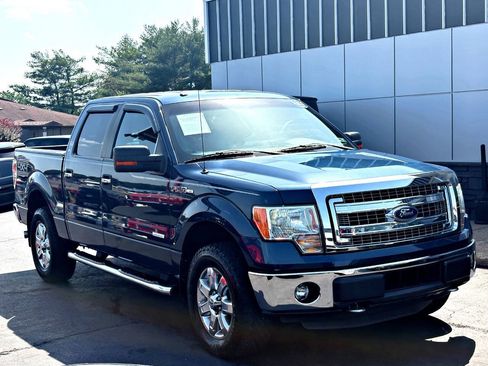 Used 2014 Ford F150 XLT w/ Equipment Group 302A Luxury AWD/4WD image 11