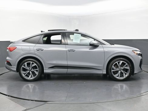 Used 2025 Audi Q4 e-tron Premium Plus w/ Premium Plus image 6