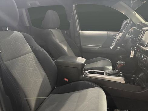 Used 2022 Toyota Tacoma SR5 image 27
