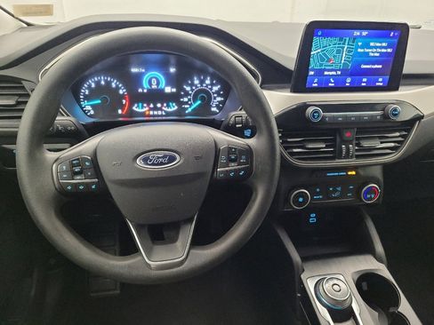 Used 2022 Ford Escape SE image 22