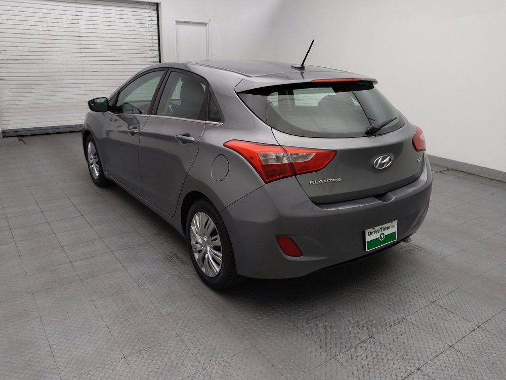 Used 2017 Hyundai Elantra GT FWD image 5