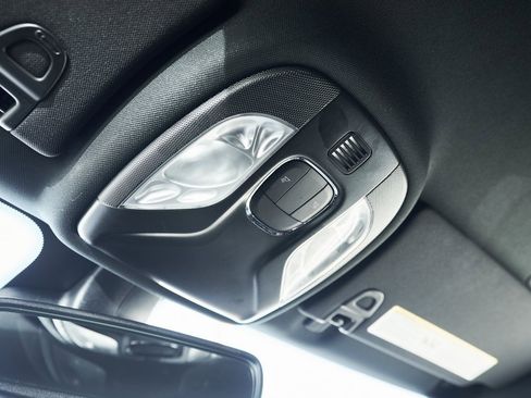 Used 2023 Jeep Compass Sport image 54