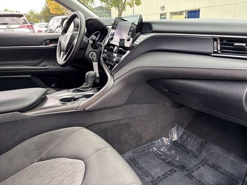 Used 2023 Toyota Camry LE image 33