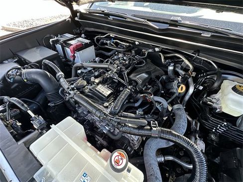 Used 2025 Toyota Tacoma SR5 image 30
