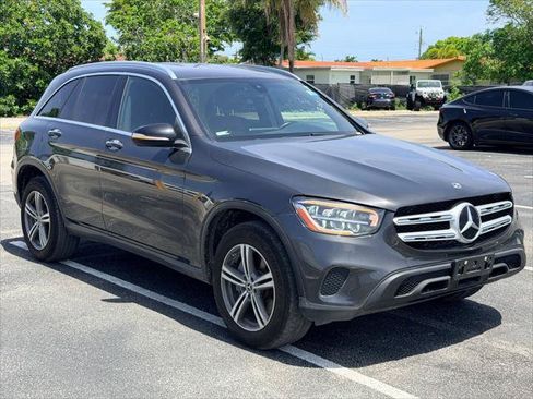 Used 2020 Mercedes-Benz GLC 300 image 7