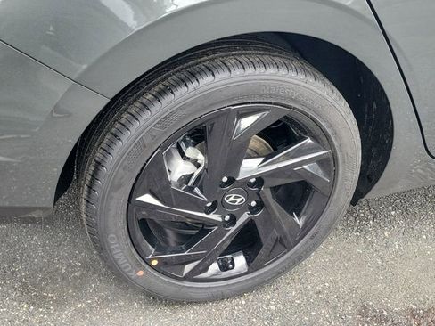 New 2026 Hyundai Elantra Sport FWD image 24