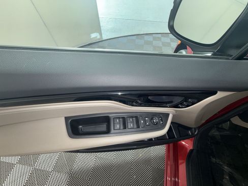 Used 2024 Honda Odyssey Touring image 15