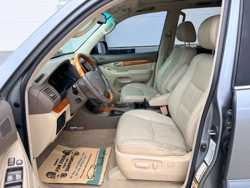 Used 2004 Lexus GX 470 AWD/4WD image 13