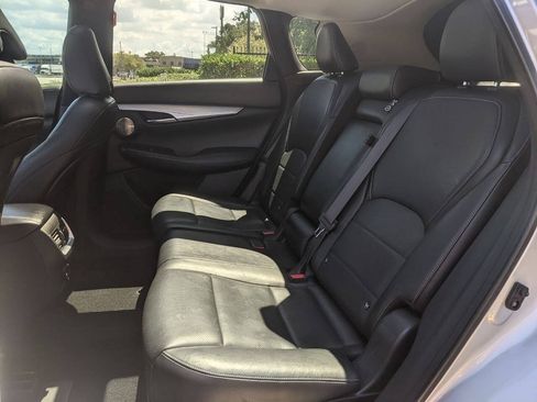 Used 2019 INFINITI QX50 Essential w/ Premium Heat Package FWD image 20