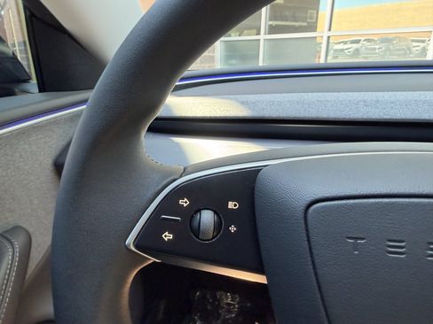 Used 2025 Tesla Model 3 Long Range RWD image 34