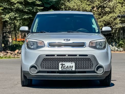 Used 2016 Kia Soul FWD image 10