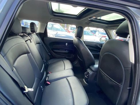 Used 2016 MINI Cooper Clubman image 19
