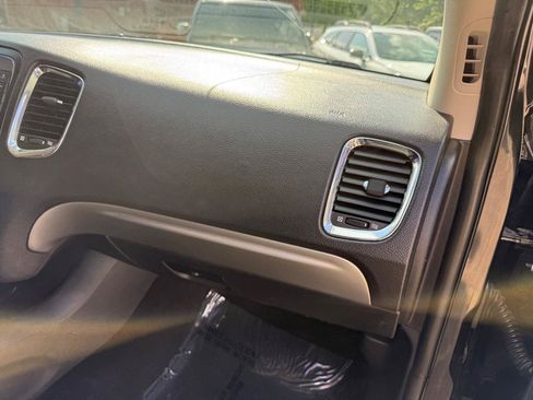 Used 2013 Dodge Durango SXT w/ Rallye Appearance Group RWD image 32
