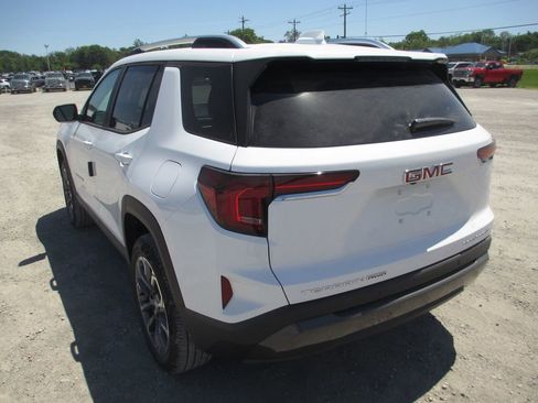 New 2026 GMC Terrain Elevation w/ Elevation Premium Package AWD/4WD image 6