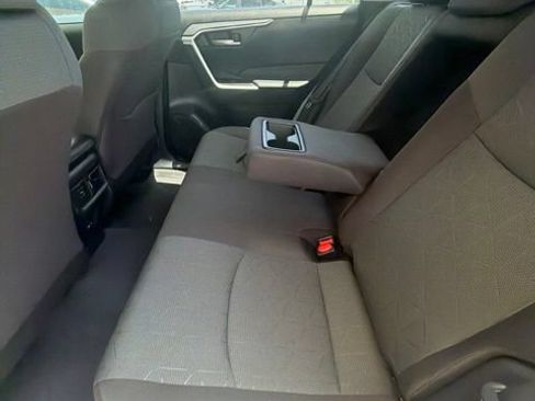 Used 2023 Toyota RAV4 XLE FWD image 22