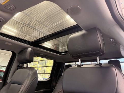 Used 2023 Ford F250 Lariat w/ Lariat Ultimate Package image 34